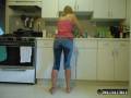 Kitty's Kitchen Pee